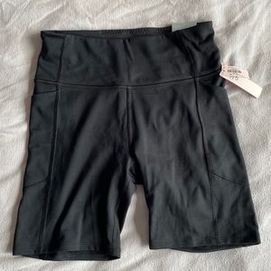 NWT Victoria’s Secret High Rise Pocket Bike Short - 8 / Medium